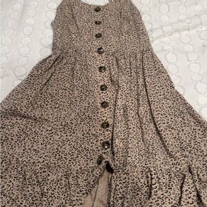 Source Unknown Tan Leopard Print Midi Dress